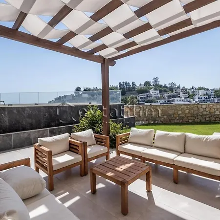 וילה Castle By Evtatilim בודרום