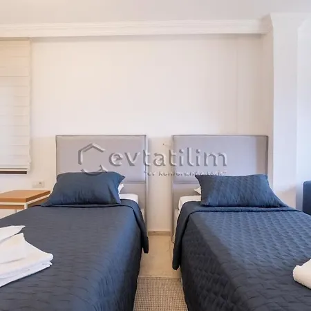 Castle By Evtatilim *