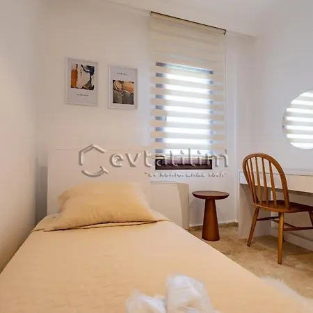 Castle By Evtatilim וילה *