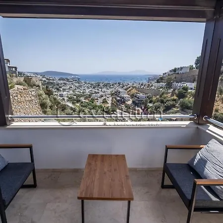 וילה Castle By Evtatilim *