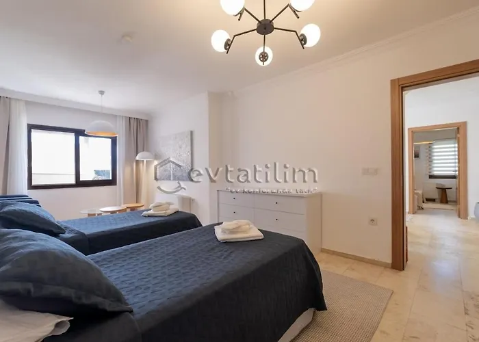 Castle By Evtatilim فيلة