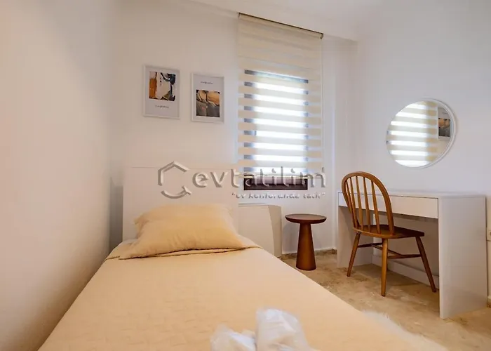 Castle By Evtatilim فيلة *