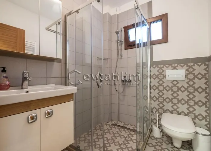 Castle By Evtatilim * بودروم