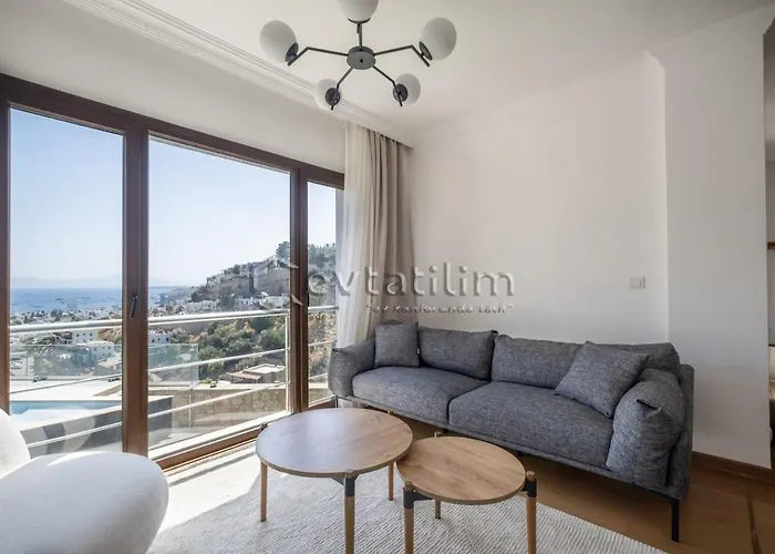 فيلة Castle By Evtatilim