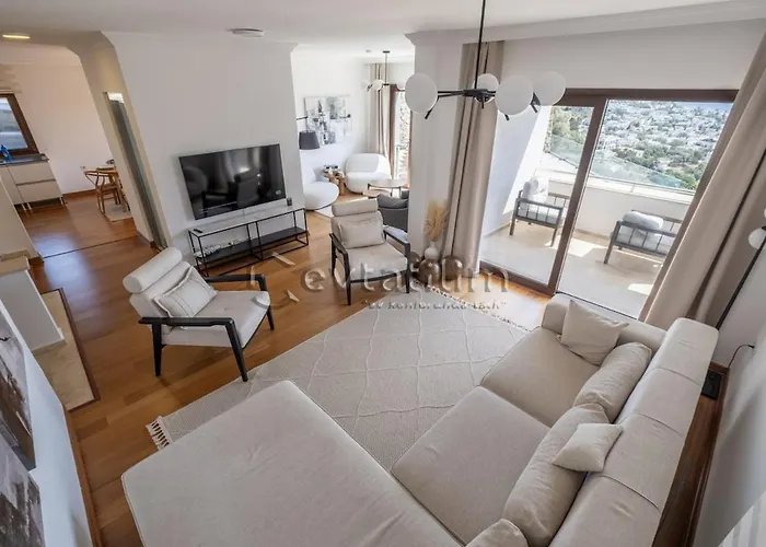 Castle By Evtatilim فيلة *