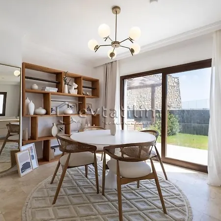 Vilă Castle By Evtatilim Bodrum